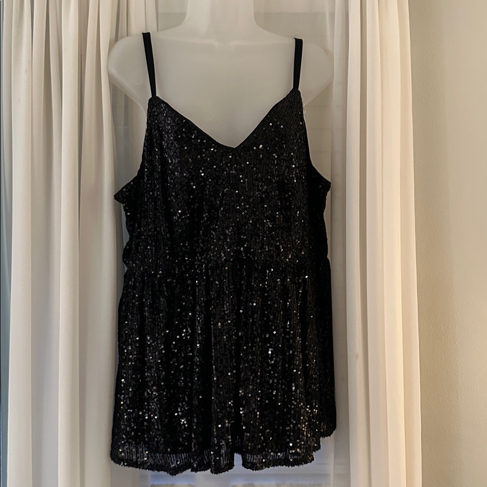 NWT Torrid Deep Black Peplum Sequined VNeck Tank Top size 2X lined






b12